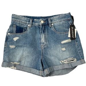 Blank NYC Loose Fit cuffed hems Distressed Denim Women's Shorts - Size 26
